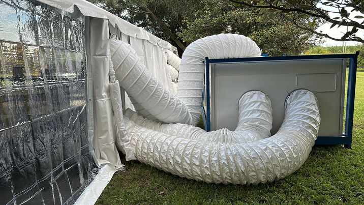 Restroom trailer rental in Tampa