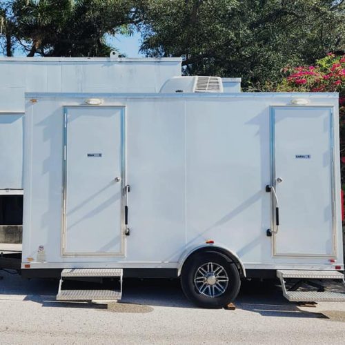 portable restroom trailer rental in Tampa